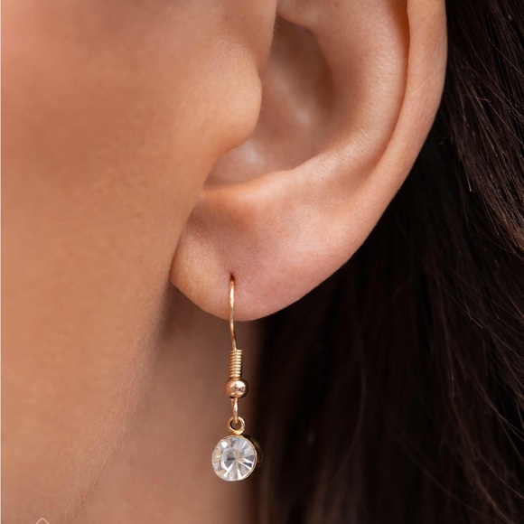 Set - Picture 4 of 8